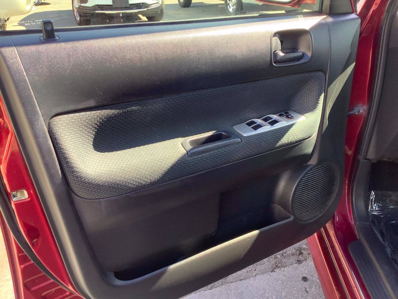 Used 2006 Scion xB FWD image 25