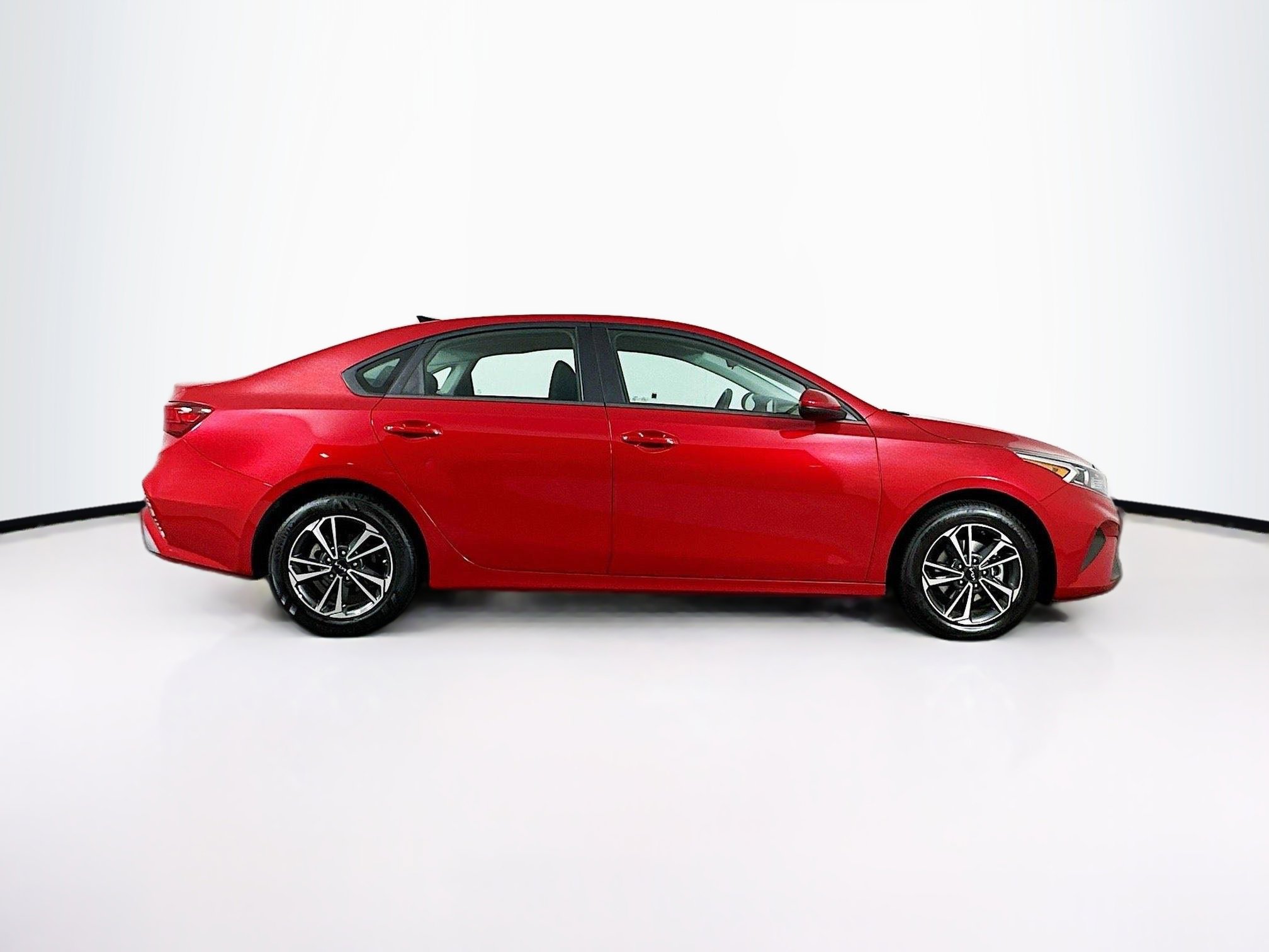 Used 2024 Kia Forte LXS FWD image 10