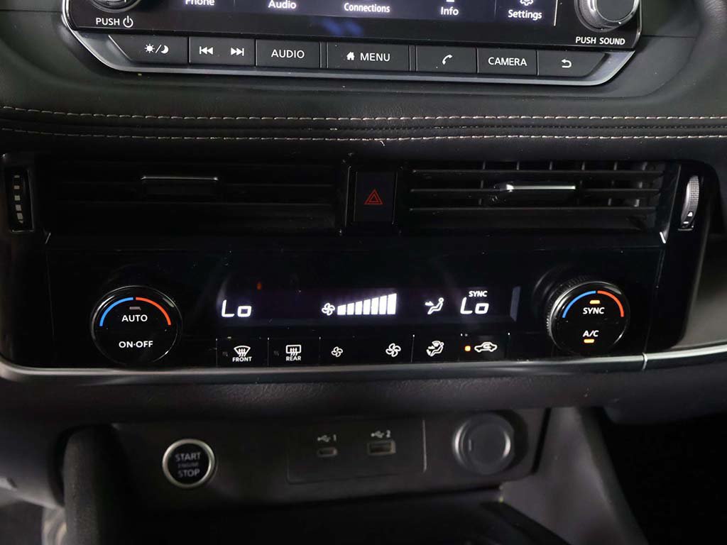 Used 2022 Nissan Rogue SV AWD/4WD image 40