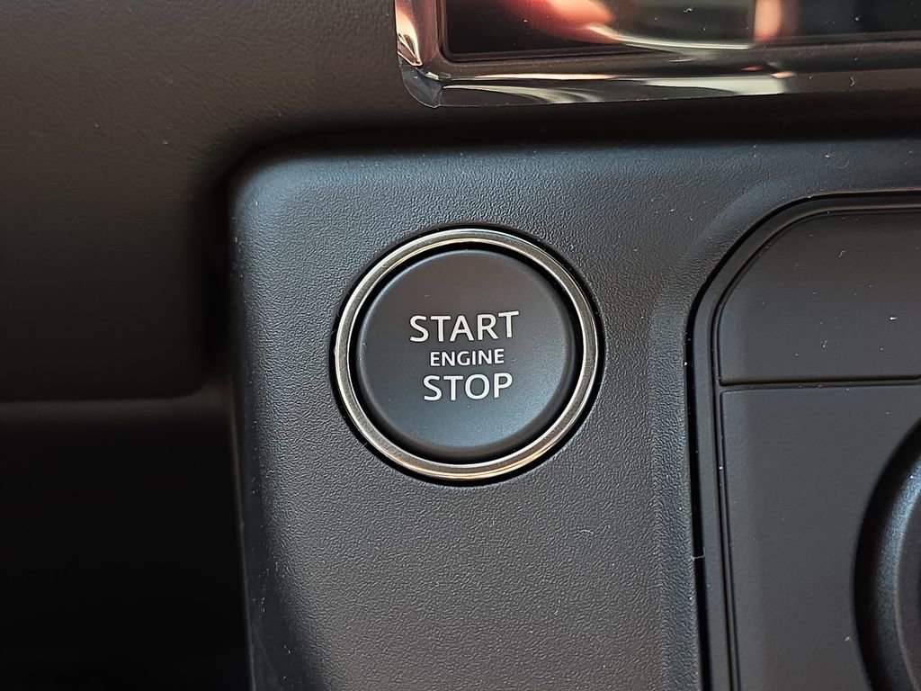 New 2026 Land Rover Defender 110 X image 25