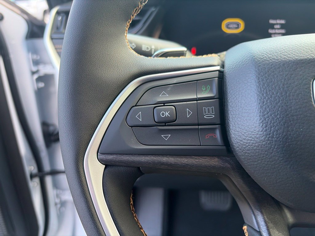 New 2026 Jeep Grand Cherokee L Limited AWD/4WD image 26