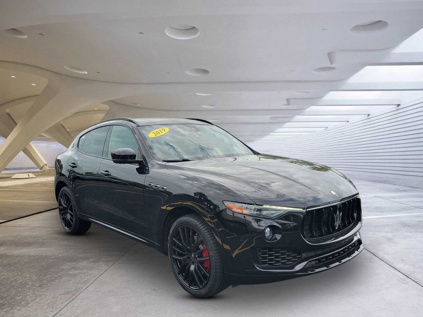 Used 2019 Maserati Levante AWD/4WD image 1