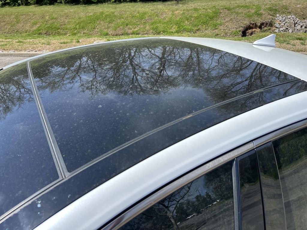 Used 2023 Genesis G70 2.0T w/ Sport Prestige Package image 12