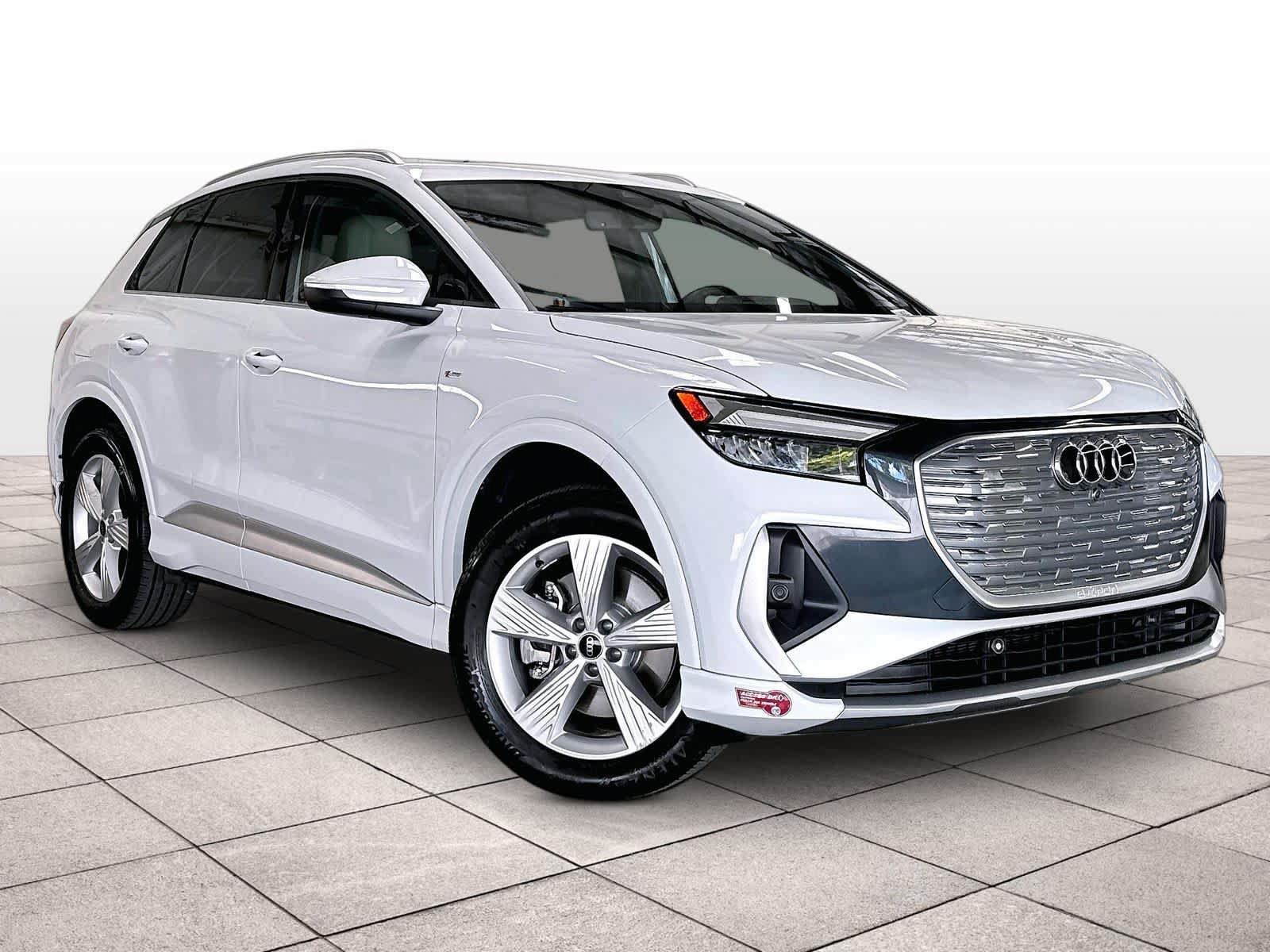 Used 2024 Audi Q4 e-tron Premium AWD/4WD image 3