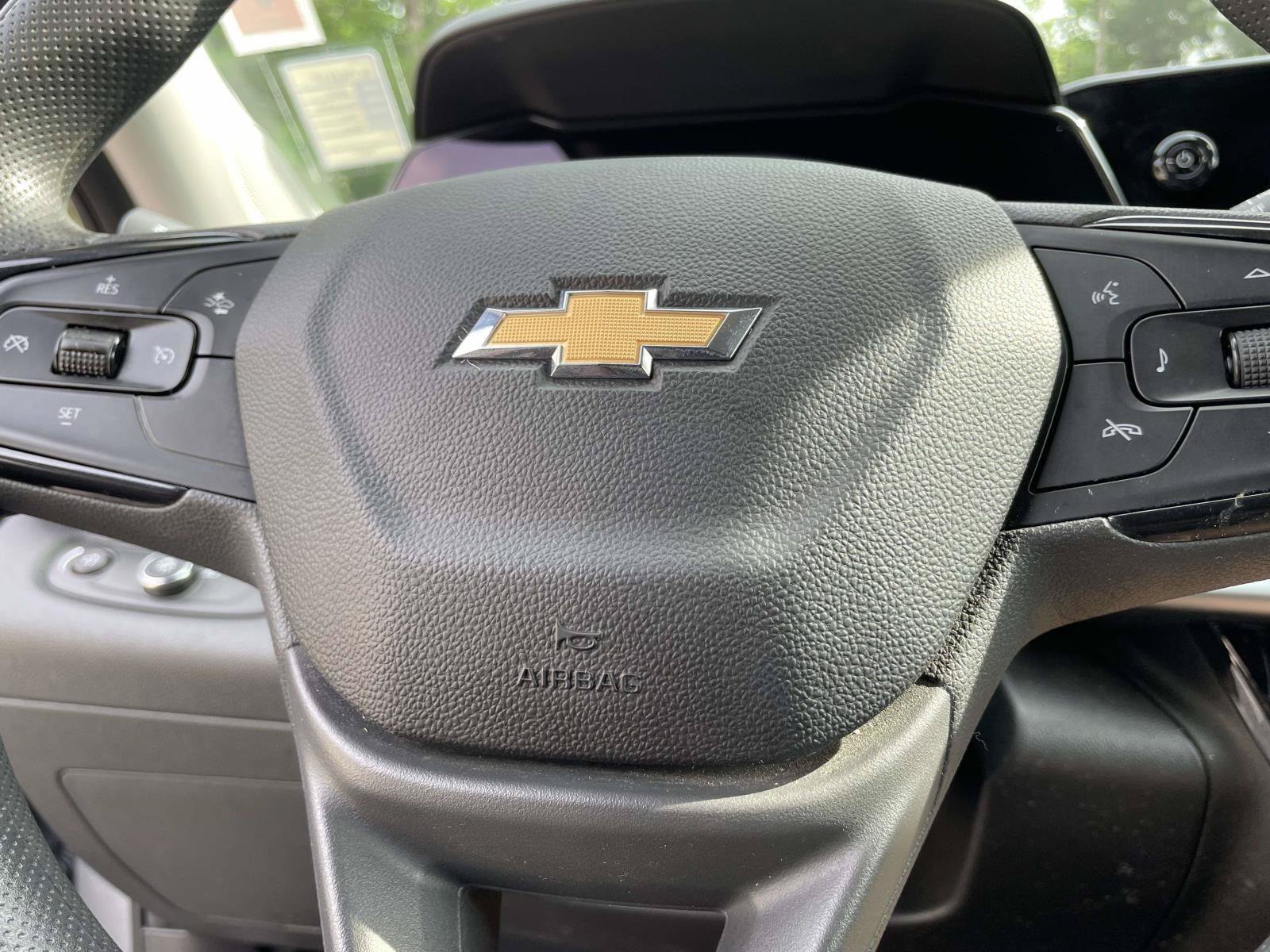 Used 2024 Chevrolet Trax LT FWD image 18