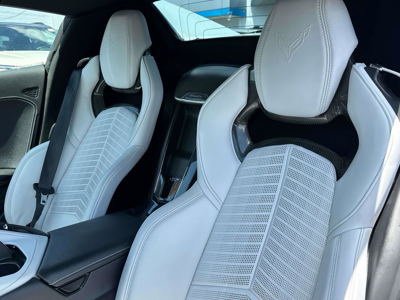 Used 2020 Chevrolet Corvette Stingray Preferred Conv w/ 2LT Preferred Equipment Group RWD image 19