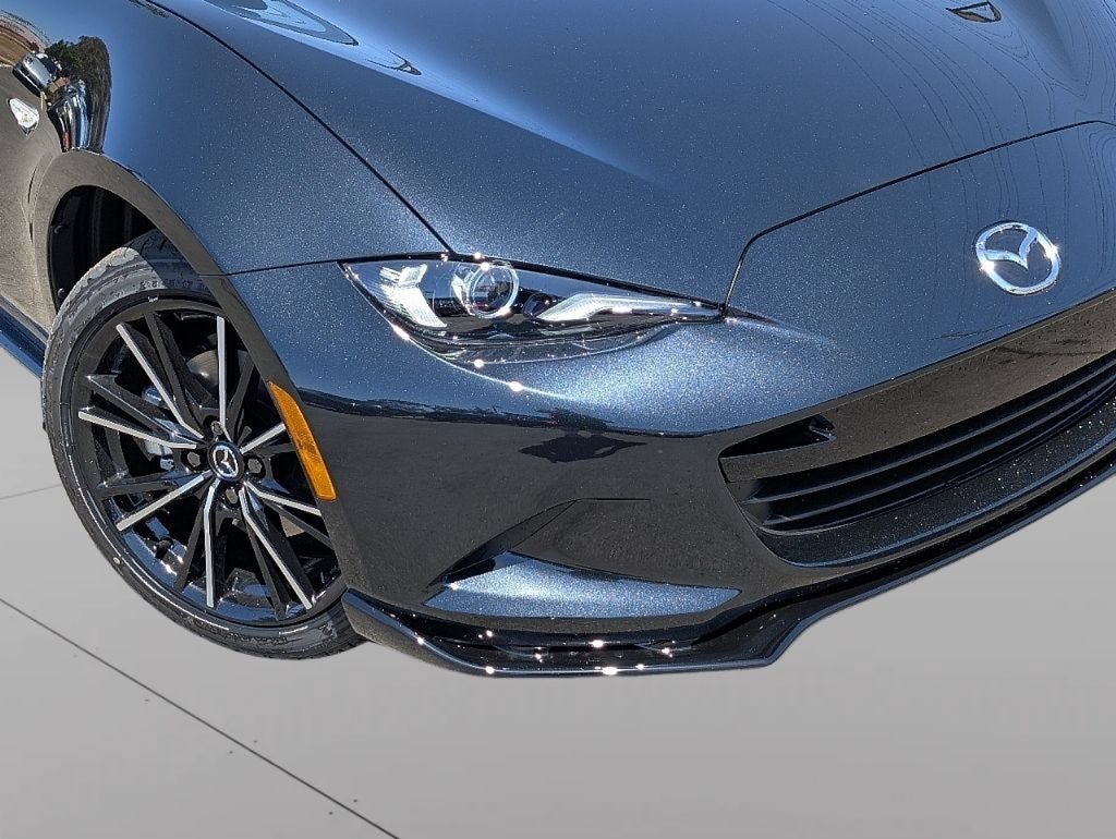 New 2026 MAZDA MX-5 Miata RF Grand Touring w/ Appearance Package RWD image 5