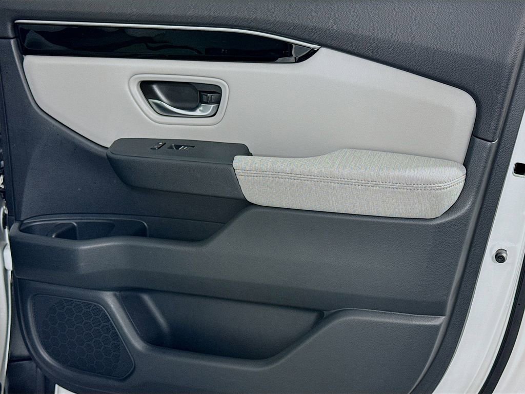 Certified 2023 Honda Pilot LX image 27