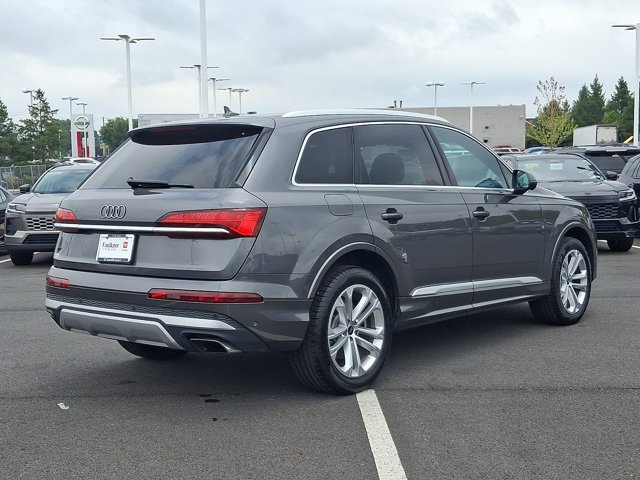 Used 2025 Audi Q7 3.0T Premium Plus AWD/4WD image 6
