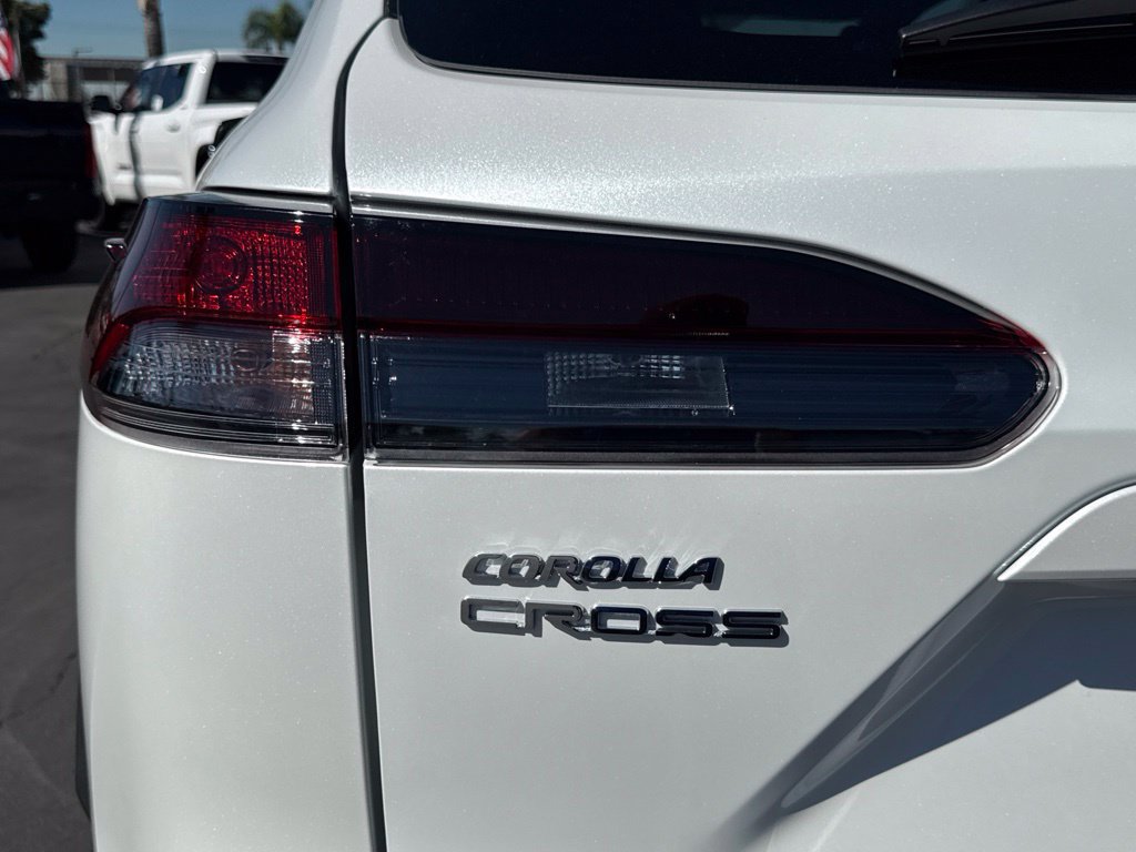 New 2026 Toyota Corolla Cross LE FWD image 13