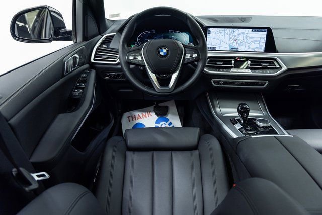 Certified 2022 BMW X5 xDrive40i w/ Premium Package image 3