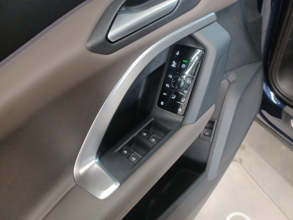 New 2025 Audi Q5 Premium Plus AWD/4WD image 11