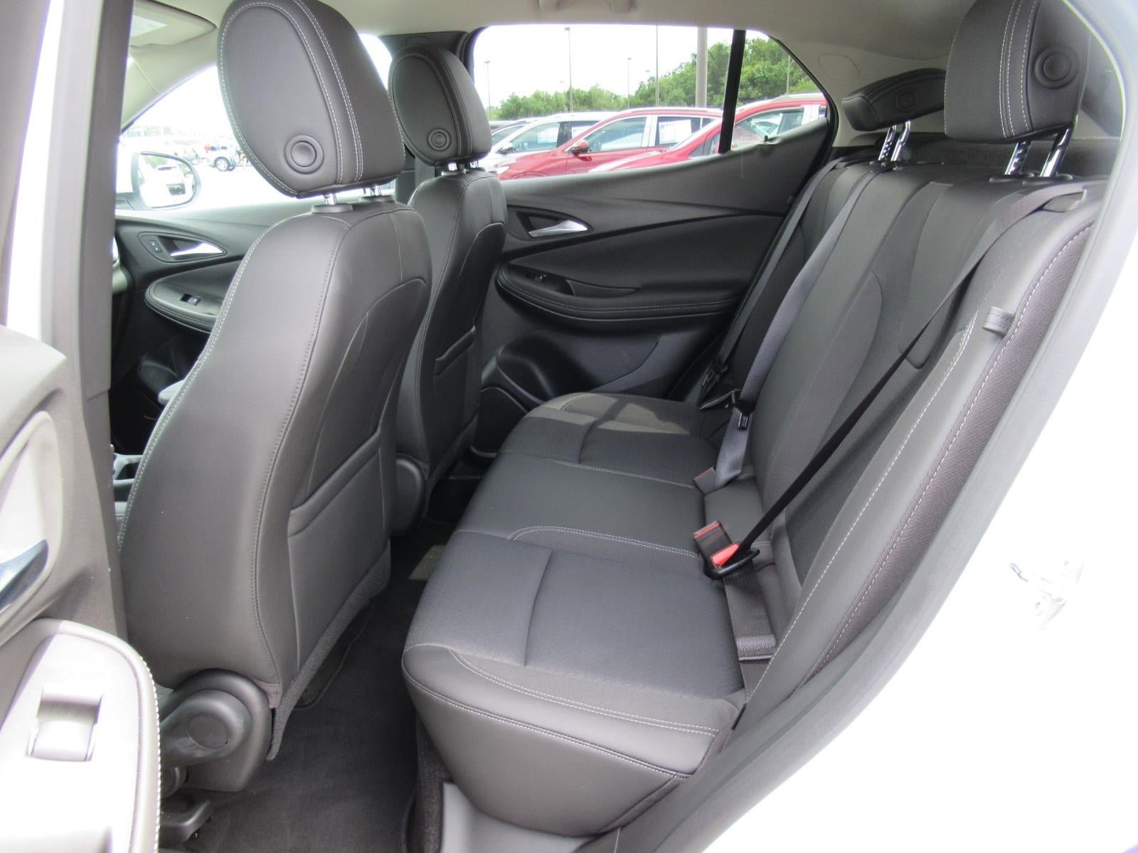 Used 2024 Buick Encore GX Preferred FWD image 30