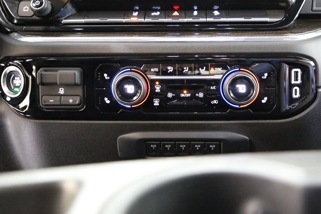 Used 2024 Chevrolet Silverado 2500 LT image 6