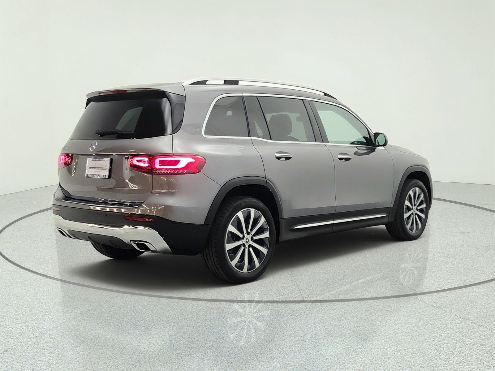 Used 2023 Mercedes-Benz GLB 250 image 5