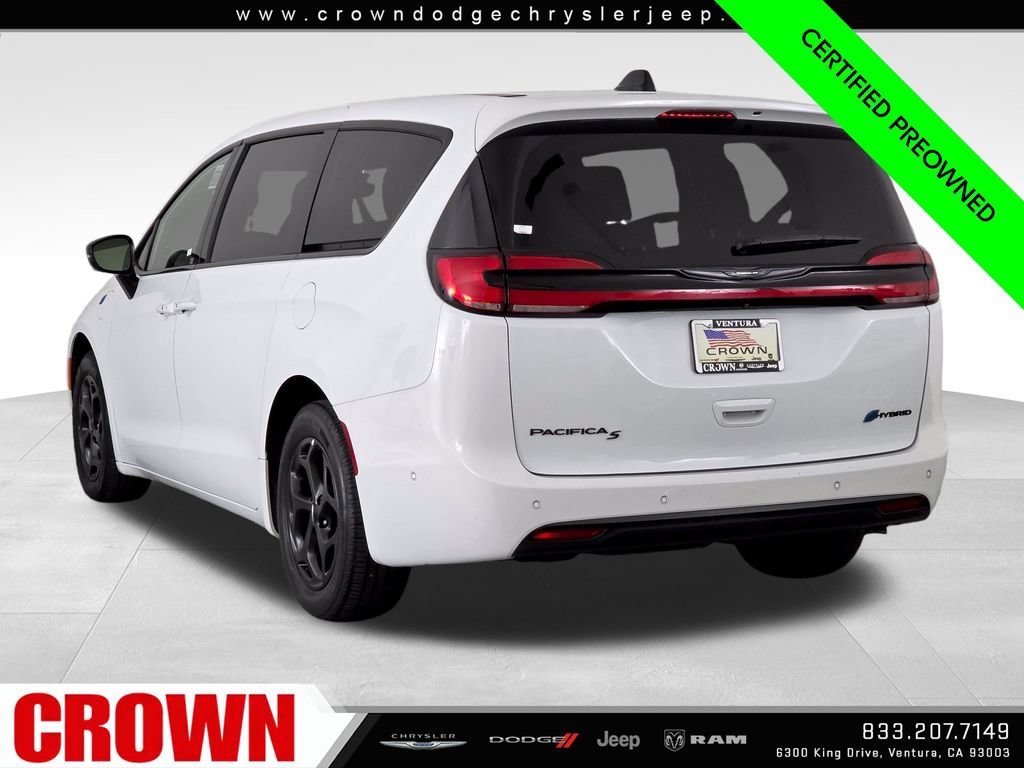 Certified 2024 Chrysler Pacifica Limited FWD image 5