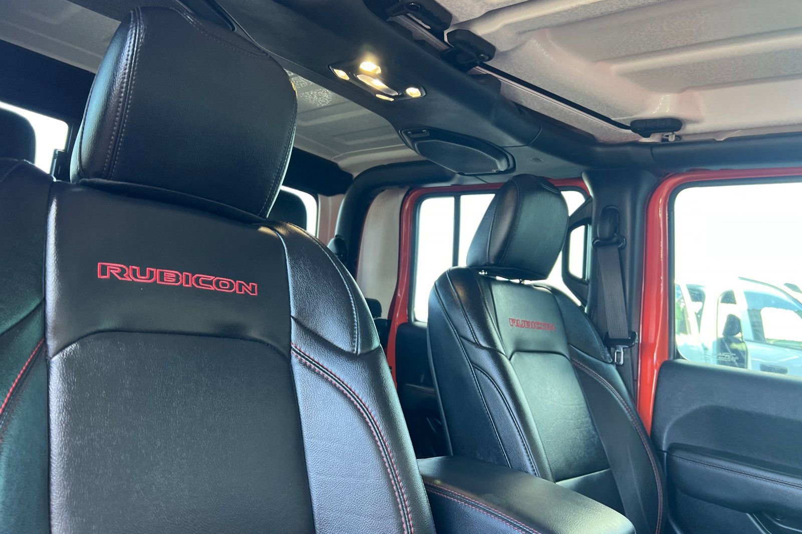 Used 2020 Jeep Gladiator Rubicon image 16