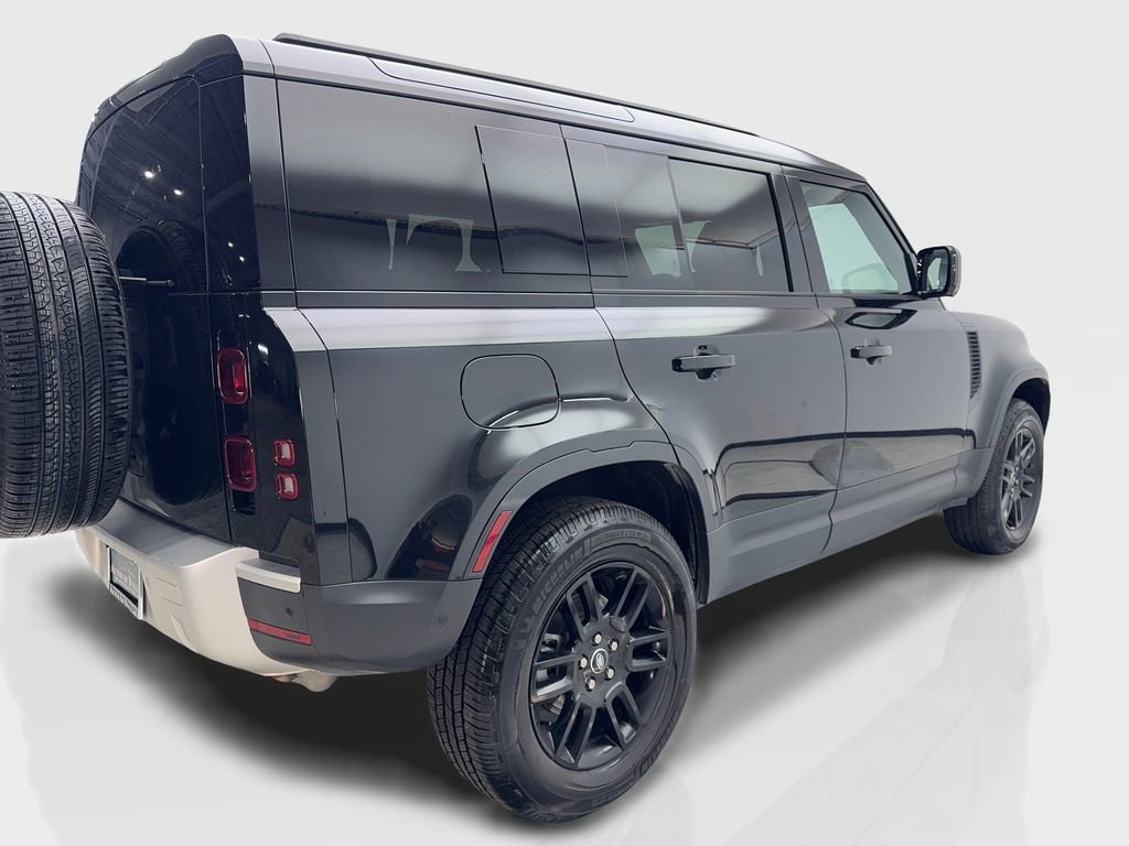 Used 2025 Land Rover Defender 110 S image 13