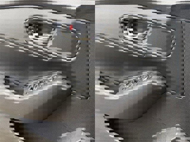 Used 2023 Honda Accord EX image 24