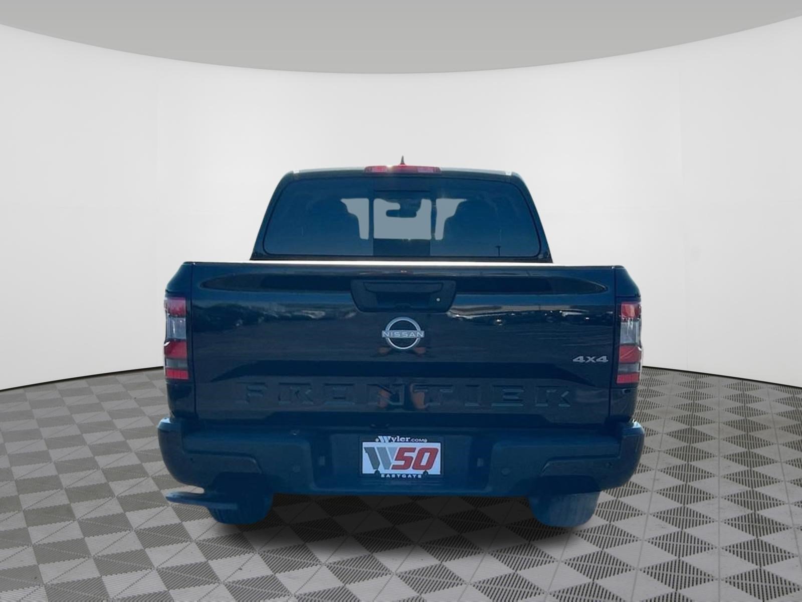Certified 2025 Nissan Frontier SV AWD/4WD image 17