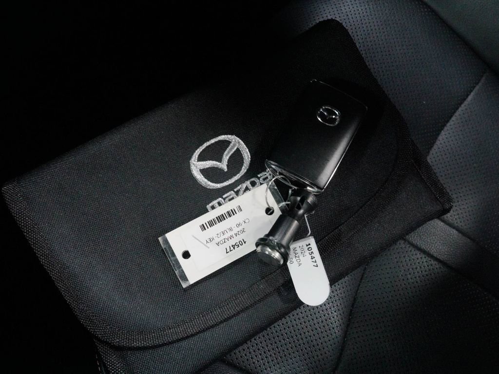Used 2024 MAZDA CX-90 3.3 Turbo w/ Premium Package AWD/4WD image 20