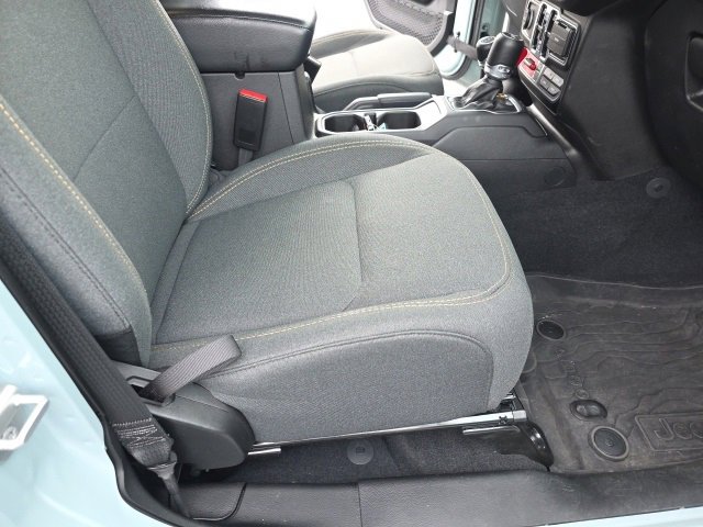 Used 2024 Jeep Wrangler Willys image 40