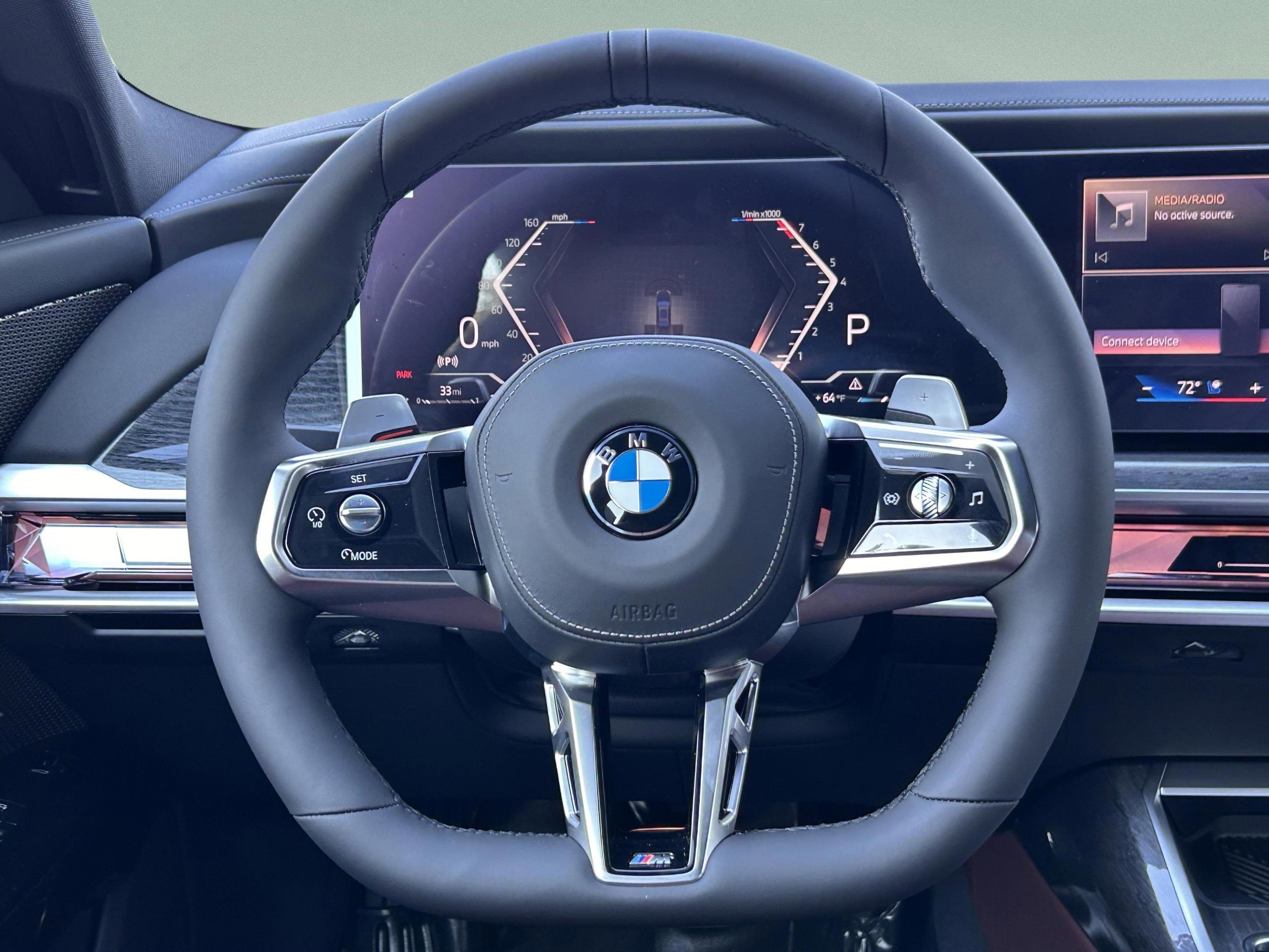 Used 2026 BMW 740i RWD image 9