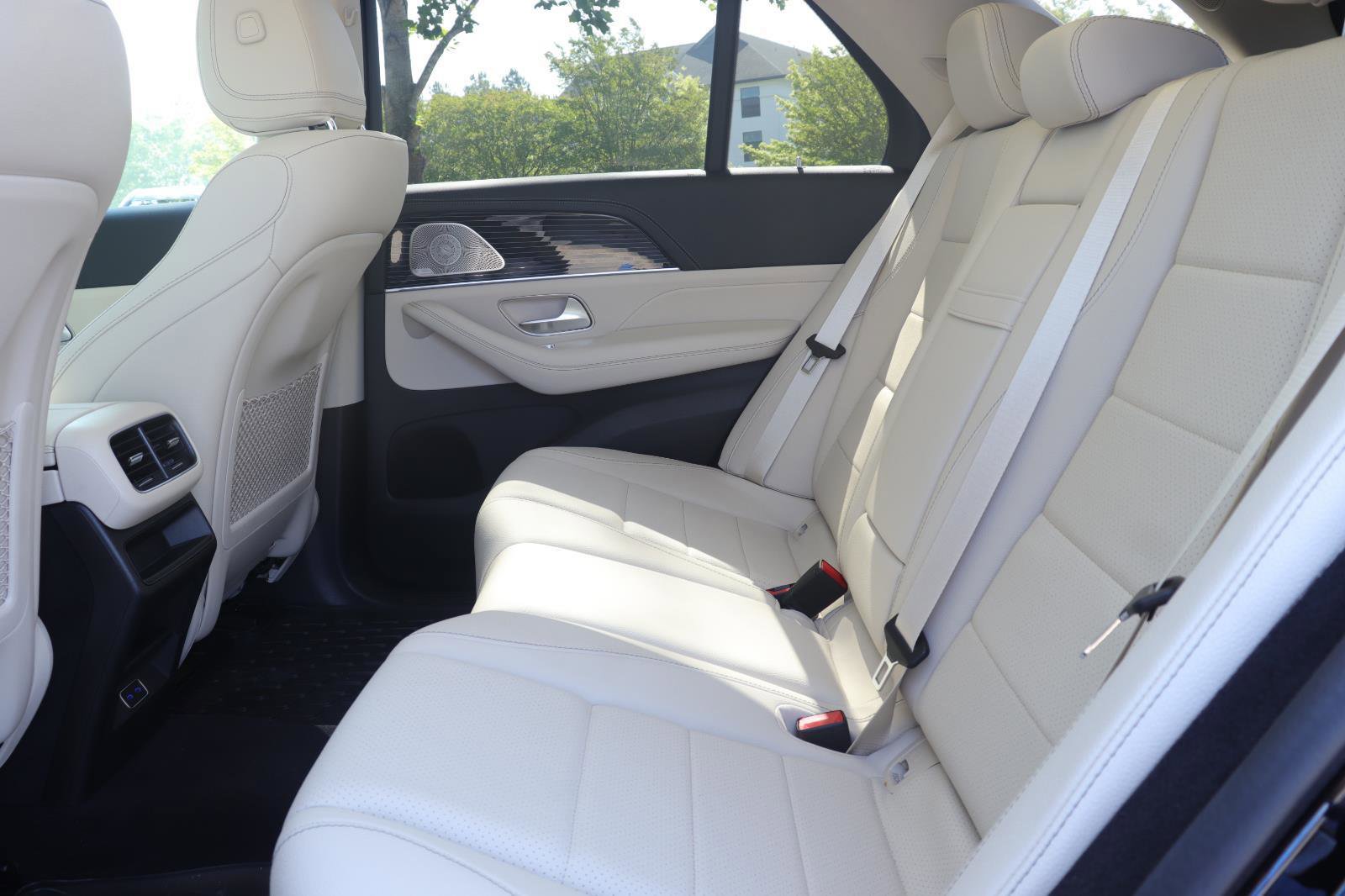 Used 2024 Mercedes-Benz GLE 450 4MATIC image 13