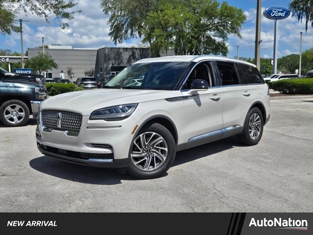 Used 2023 Lincoln Aviator 2WD w/ Class IV Trailer Tow Package image 1