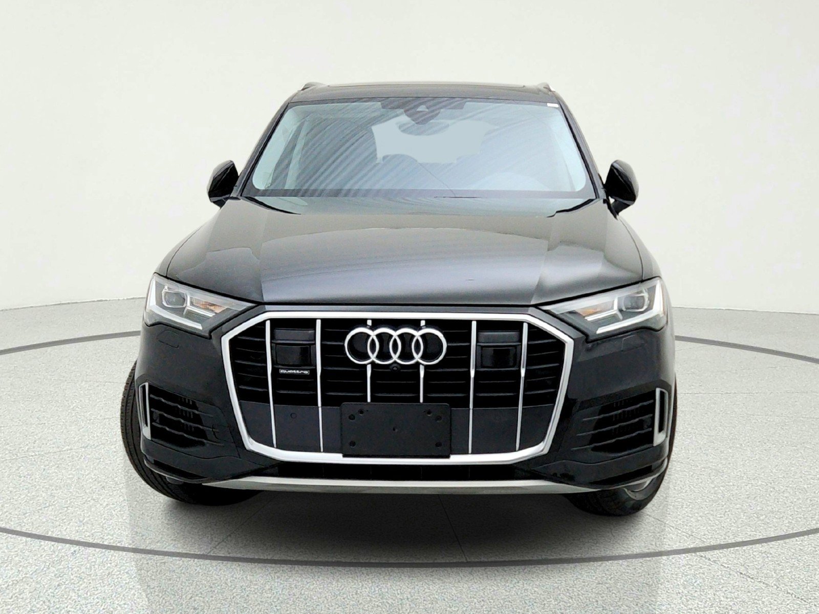 Used 2023 Audi Q7 3.0T Premium Plus w/ Premium Plus Package AWD/4WD image 3