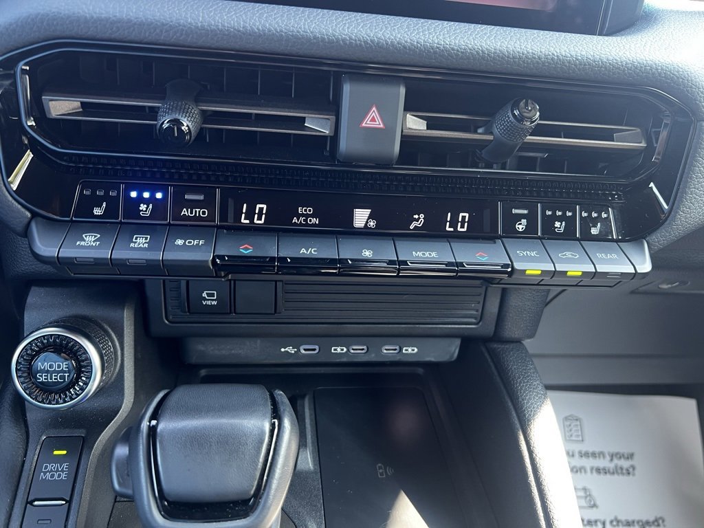 Certified 2024 Toyota Land Cruiser image 18