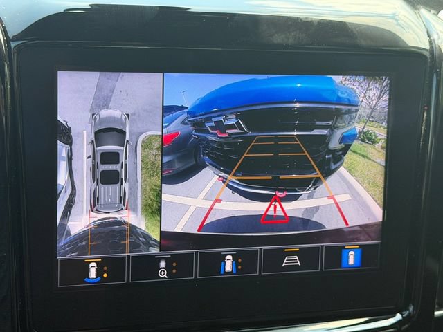 Used 2022 Chevrolet Traverse RS FWD image 32