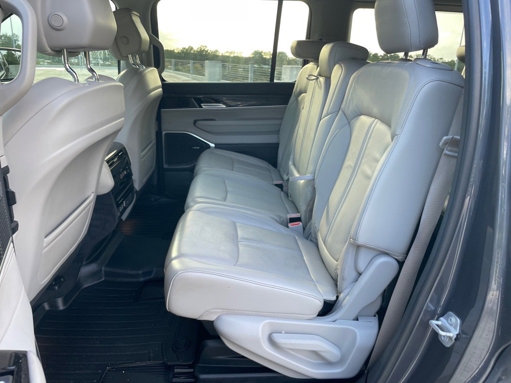 Used 2022 Jeep Wagoneer Series II image 20