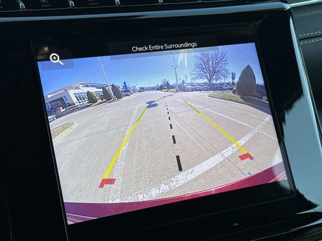 Used 2025 Jeep Grand Cherokee Altitude AWD/4WD image 16