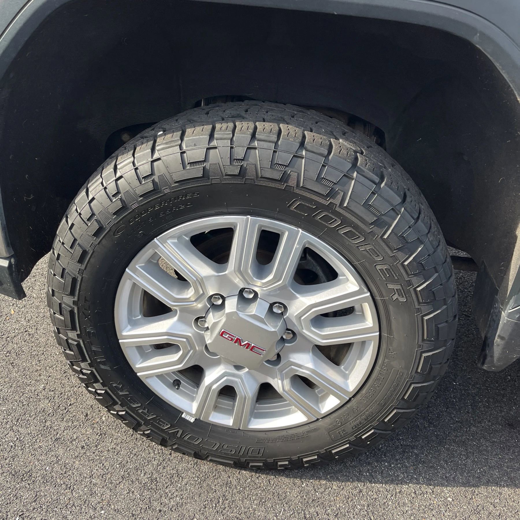 Used 2021 GMC Sierra 2500 SLT w/ SLT Premium Package image 6