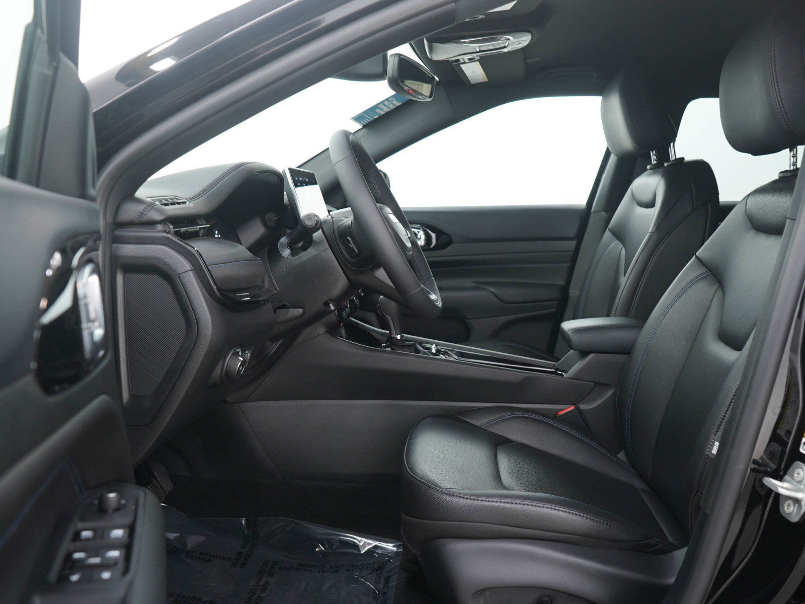 Used 2026 Jeep Compass Limited AWD/4WD image 20