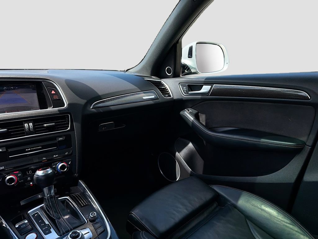 Used 2017 Audi SQ5 Prestige w/ Prestige Package image 25