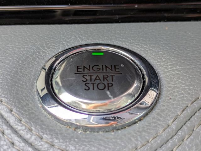 Used 2019 Lincoln Navigator Reserve AWD/4WD image 29
