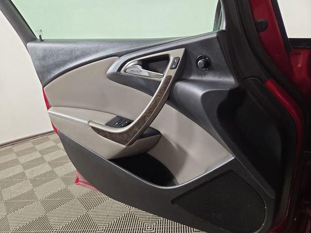 Used 2012 Buick Verano Convenience image 26