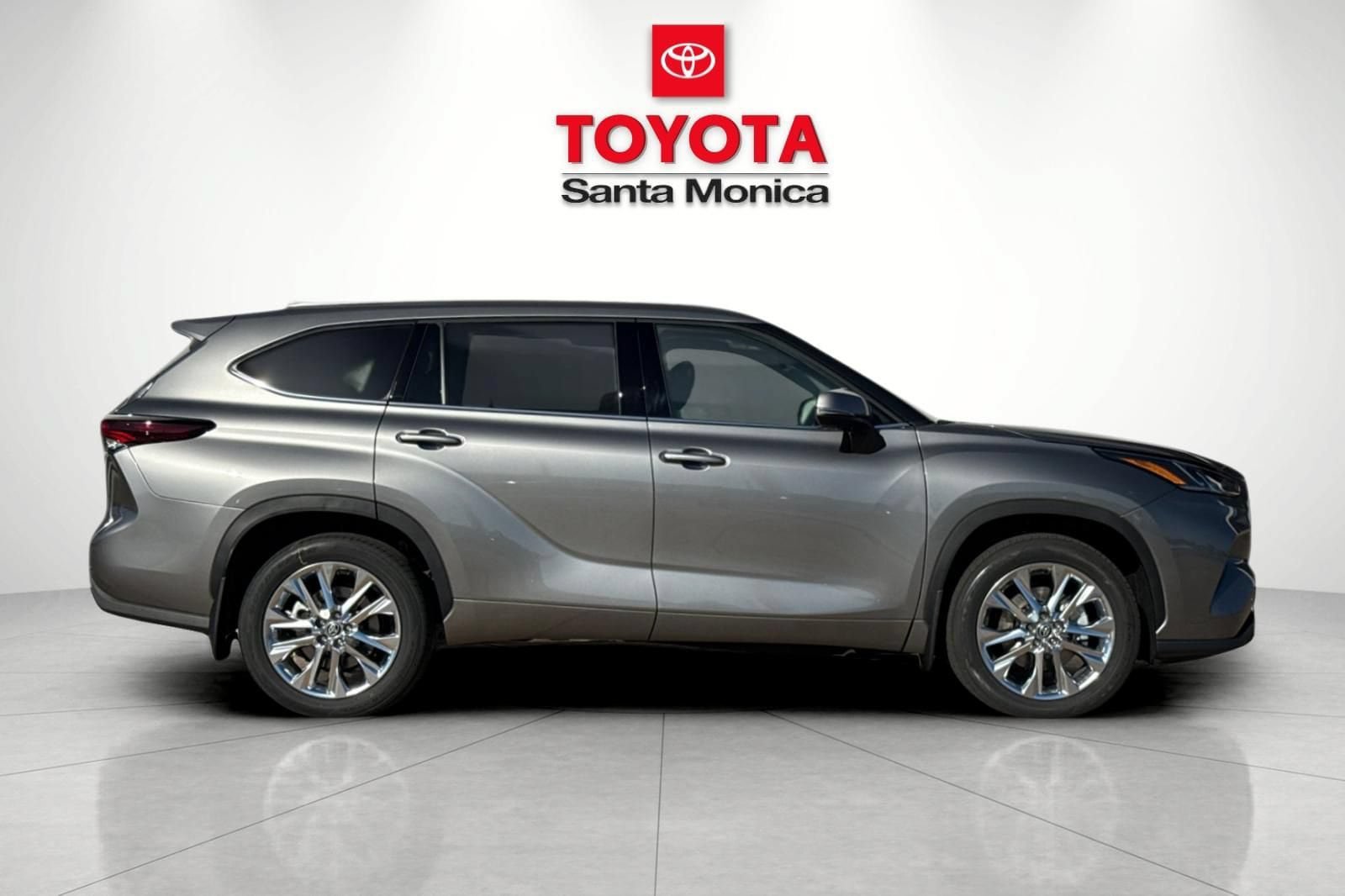 New 2026 Toyota Highlander Limited AWD/4WD video 2