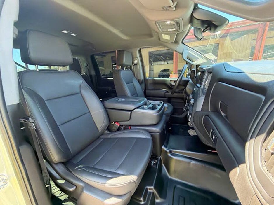 Used 2024 Chevrolet Silverado 2500 W/T w/ WT Fleet Convenience Package AWD/4WD image 19