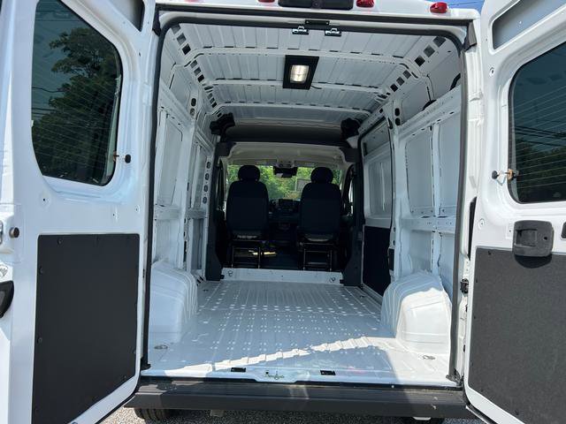 Used 2024 RAM ProMaster 1500 w/ Convenience Group image 17
