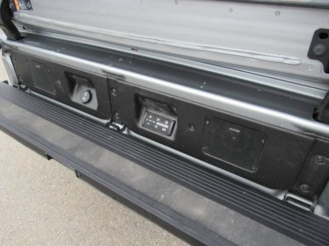 Used 2024 GMC Sierra 2500 Denali Ultimate AWD/4WD image 37