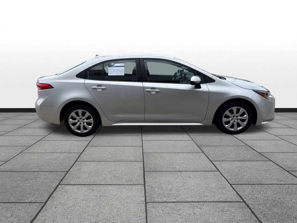 Used 2024 Toyota Corolla LE FWD image 6