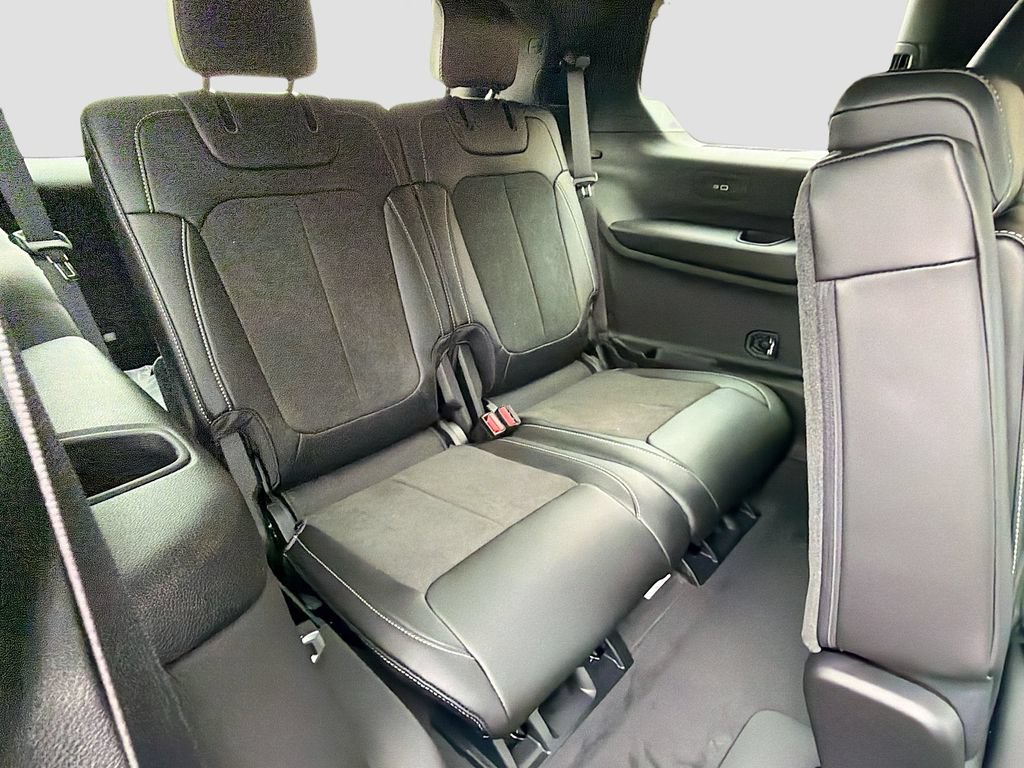 New 2026 Jeep Grand Cherokee L 4WD image 21