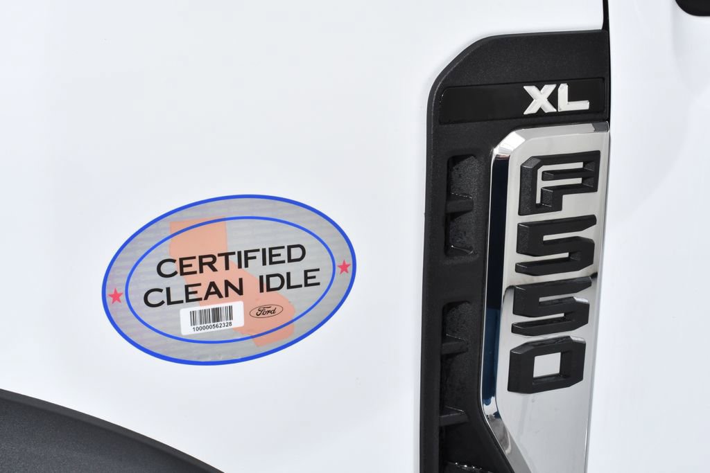 New 2025 Ford F550 4x4 SuperCab Super Duty image 27