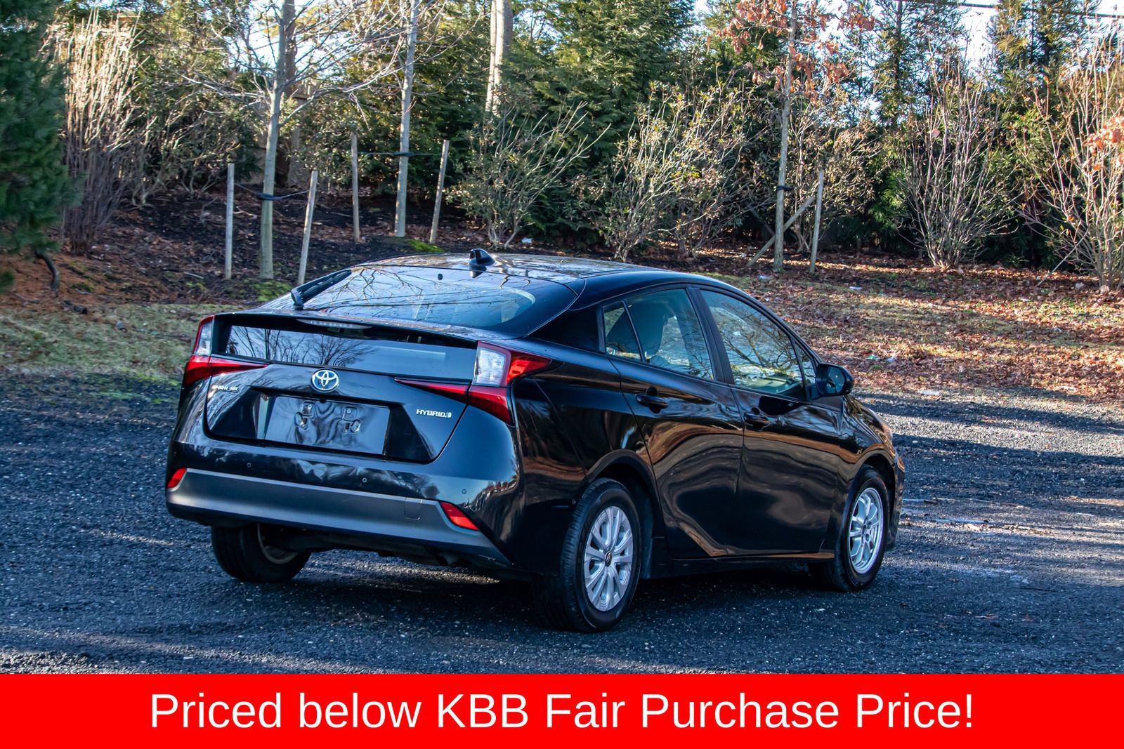 Used 2022 Toyota Prius LE image 8