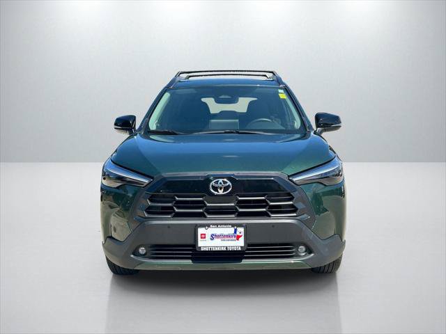 Certified 2026 Toyota Corolla Cross XLE w/ Convenience Package FWD image 2