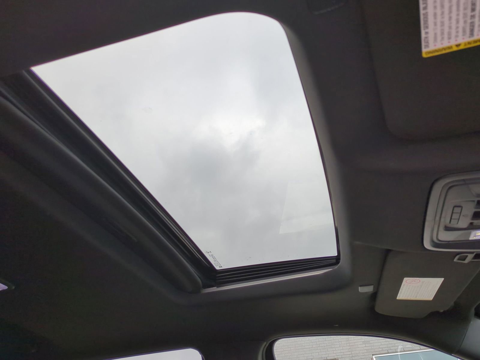 Used 2023 Chevrolet Silverado 2500 High Country w/ Z71 Off-Road Package image 28