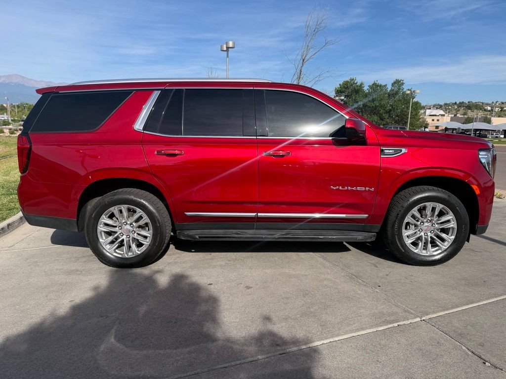 Used 2021 GMC Yukon SLT AWD/4WD image 9